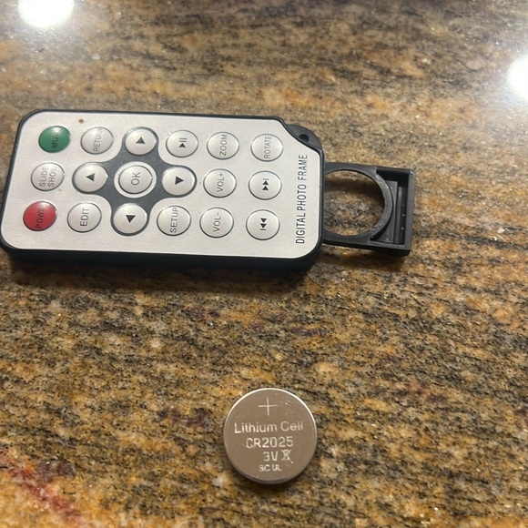 Nix 8 in Digital Frame SD Card USB compatible - Picture 3 of 7